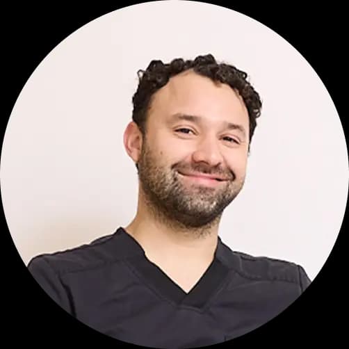 Julio - Fisioterapeuta